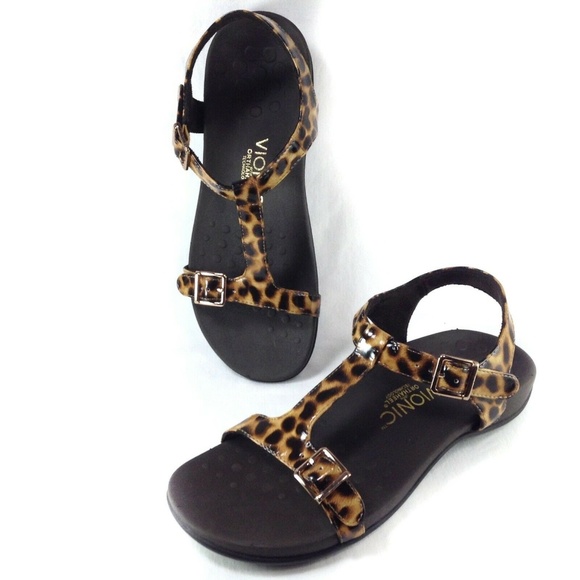 vionic leopard print sandals